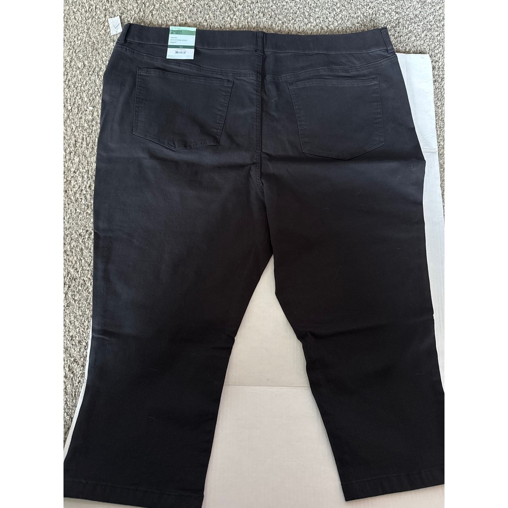 Terra & Sky Black High Rise Capri Jeggings Plus Size 3X 24W-26W NEW - Picture 5 of 5